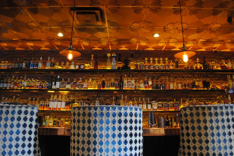 Churchill's lounge wide view